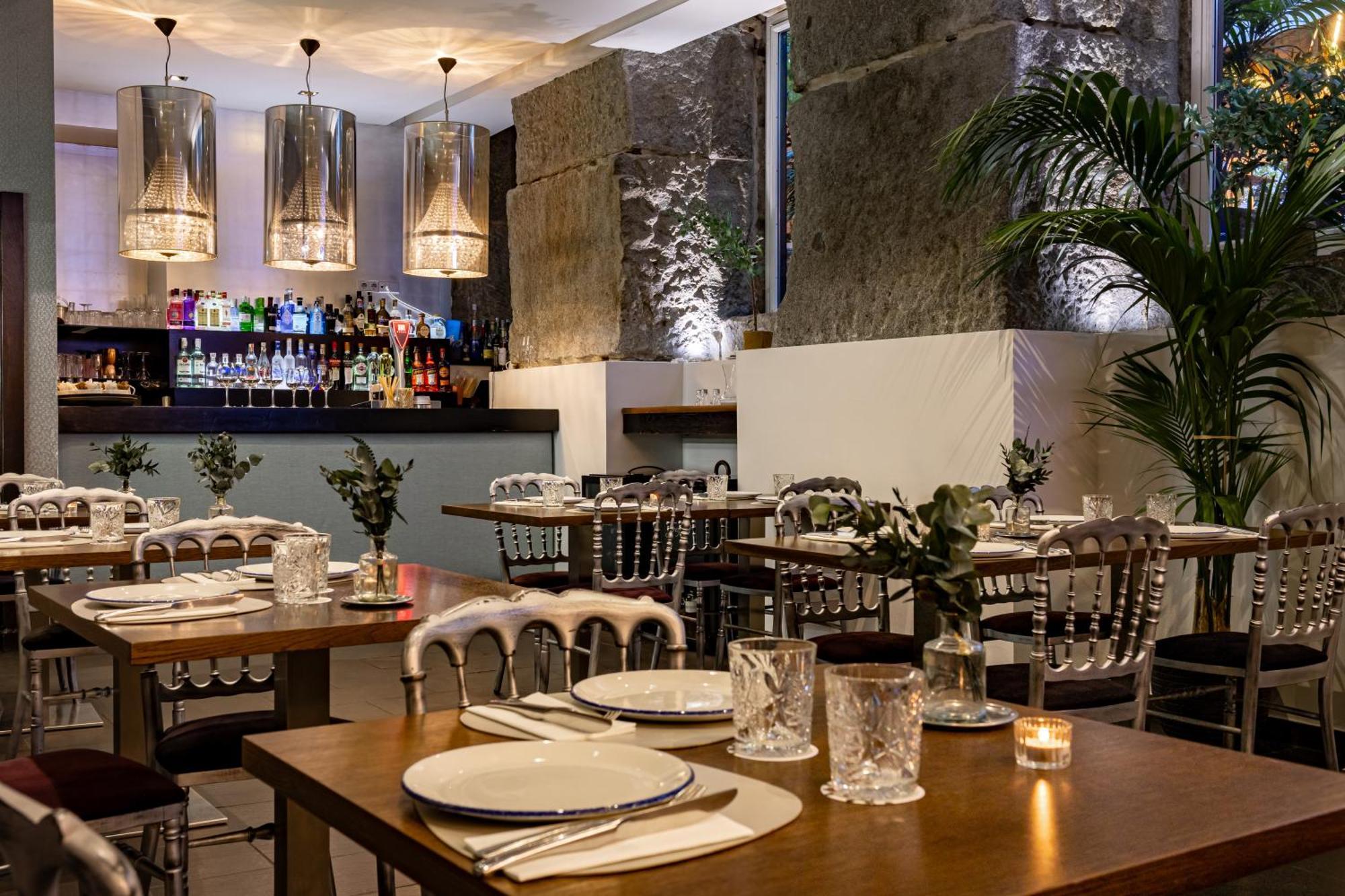 Hospes Puerta De Alcala, A Member Of Design Hotels Мадрид Экстерьер фото Interior of the restaurant